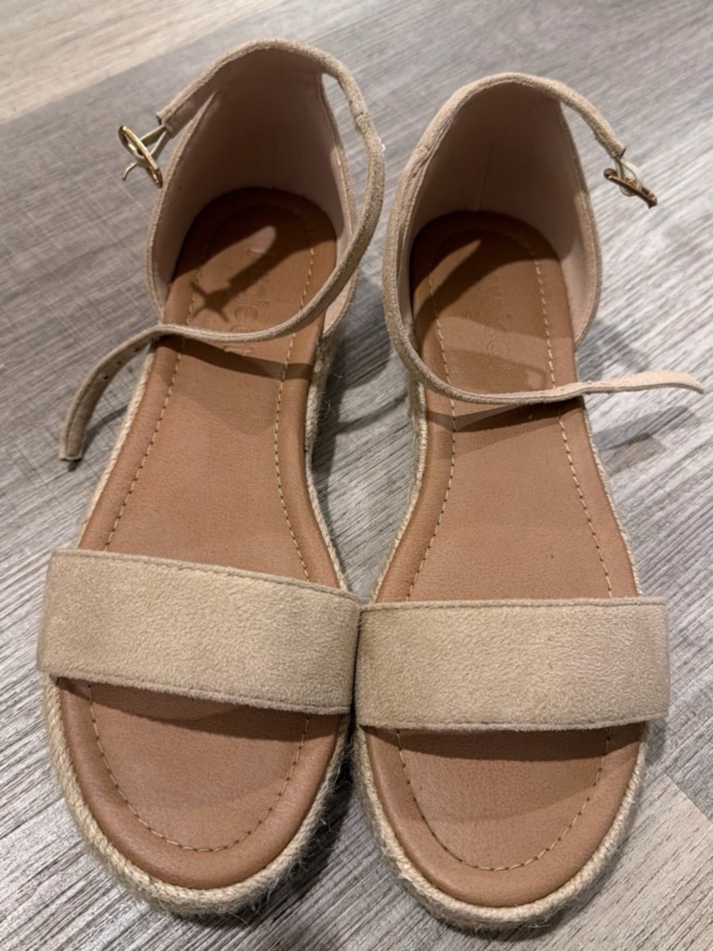 Source Unknown Beige Espadrille Ankle-Strap Sandals